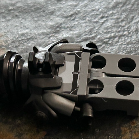 LEGO StarWars Grand Inquisitor Mini Figure sw0622 with helmet - Picture 6 of 10